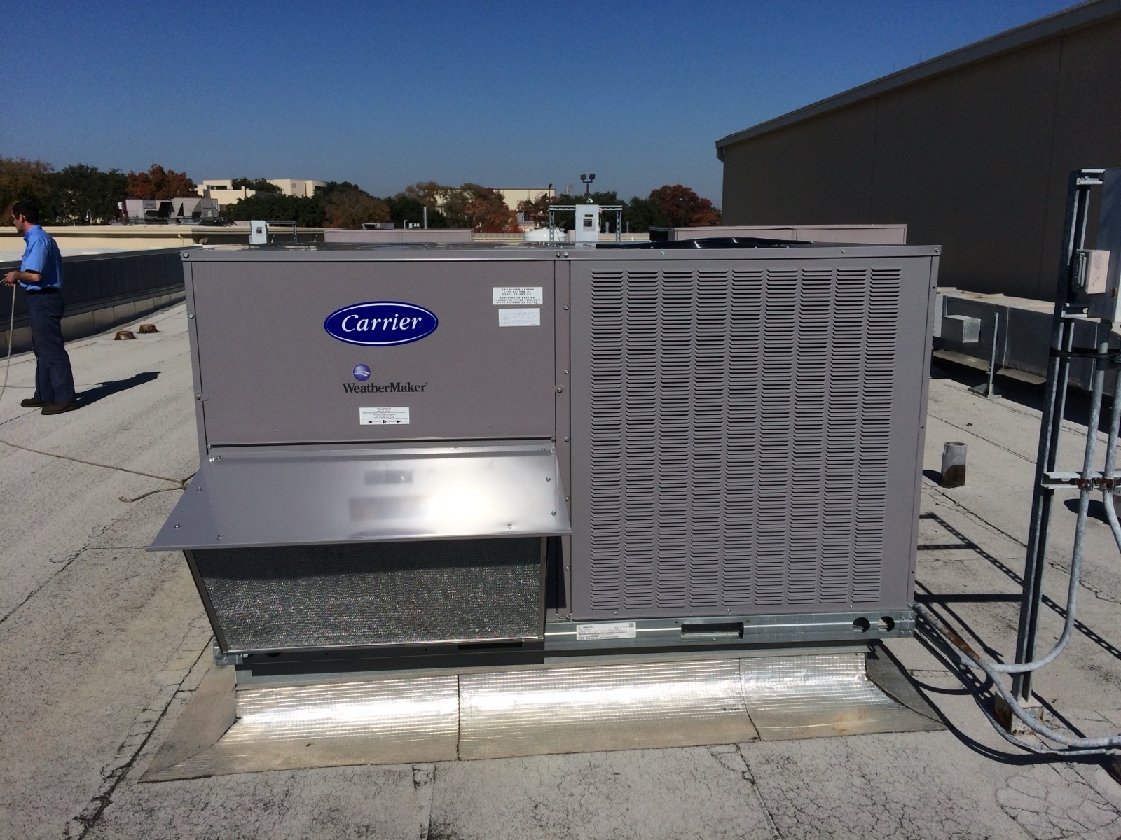 Commercial Carrier rooftop HVAC unit installed by MD Air